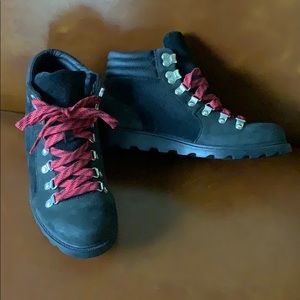 Sorel Ainsley waterproof boot